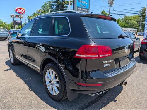 2014 Volkswagen Touareg TDI Sport