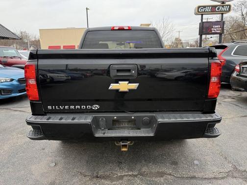 2018 Chevrolet Silverado 1500 Custom