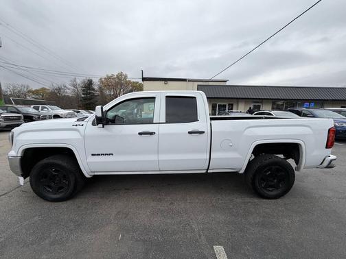 2017 GMC Sierra 1500 Base