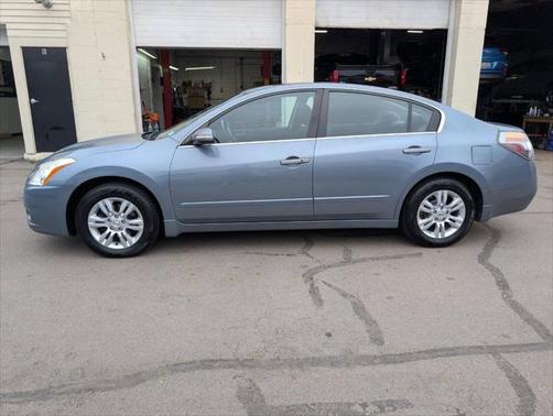 2010 Nissan Altima 2.5 S