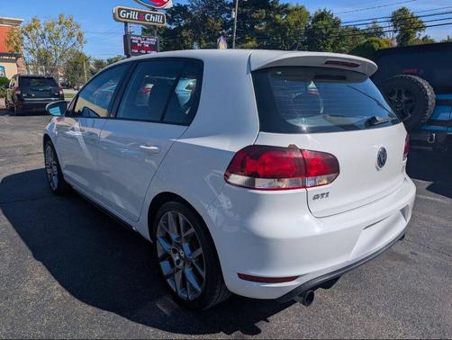 2014 Volkswagen GTI Wolfsburg Edition