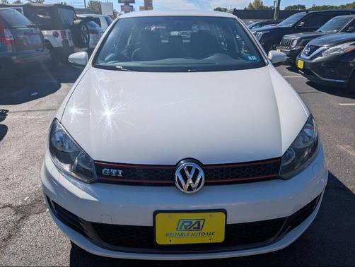 2014 Volkswagen GTI Wolfsburg Edition