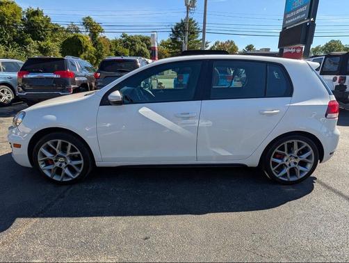 2014 Volkswagen GTI Wolfsburg Edition