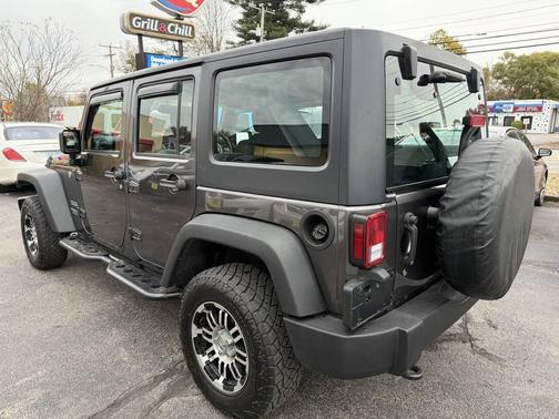 2016 Jeep Wrangler Unlimited Sport RHD