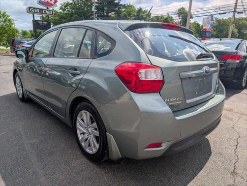 2016 Subaru Impreza 2.0i Premium