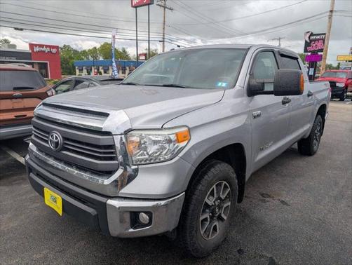 2015 Toyota Tundra SR5