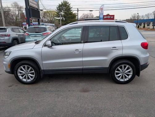 2017 Volkswagen Tiguan 2.0T Wolfsburg Edition