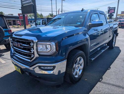 2017 GMC Sierra 1500 SLT