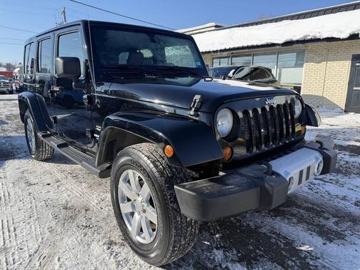 2012 Jeep Wrangler Unlimited Sahara