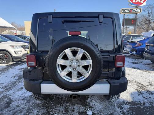 2012 Jeep Wrangler Unlimited Sahara
