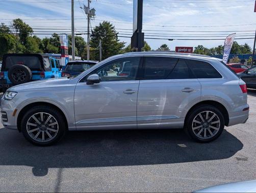 2017 Audi Q7 3.0T Premium