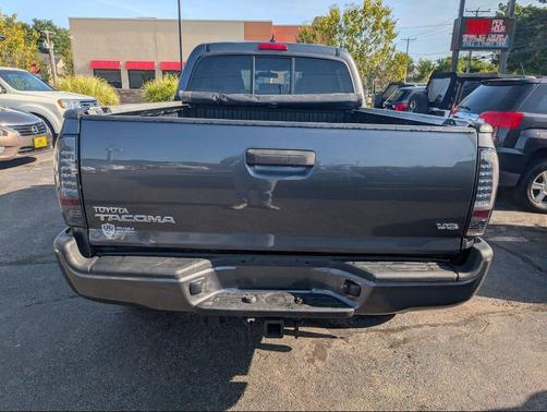 2015 Toyota Tacoma Base