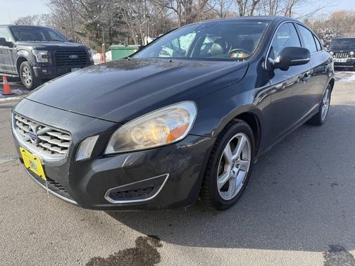 2012 Volvo S60 T5