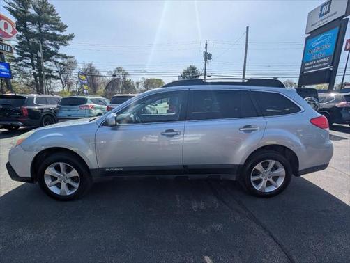 2013 Subaru Outback 2.5i Limited