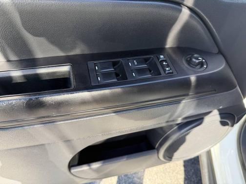 2017 Jeep Patriot Sport