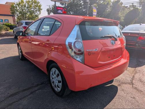 2013 Toyota Prius c One