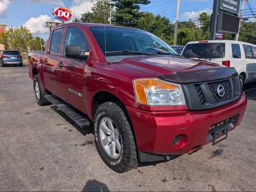 2013 Nissan Titan S