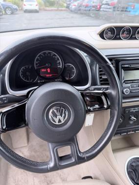 2013 Volkswagen Beetle 2.0T