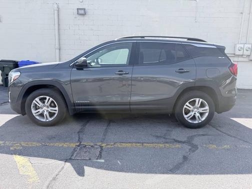 Charcoal 2020 GMC Terrain SLE