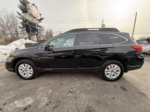 2018 Subaru Outback 2.5i Premium