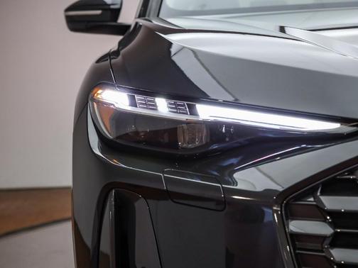 2025 Audi Q5 2.0T quattro Premium