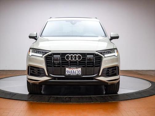 2023 Audi Q7 Premium Plus 55 TFSI quattro Tiptronic