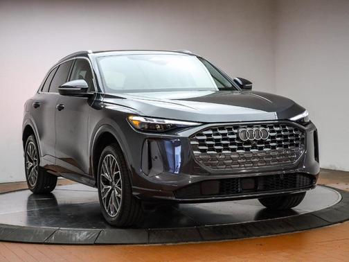 2025 Audi Q5 2.0T quattro Premium