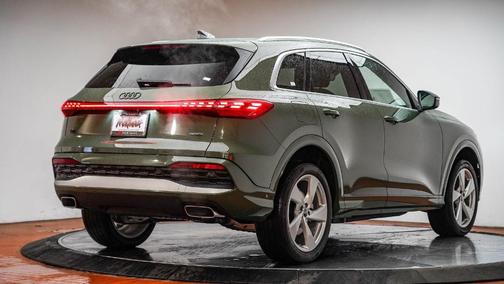 2025 Audi Q5 2.0T quattro Premium