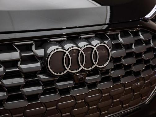 2025 Audi Q5 2.0T quattro Premium