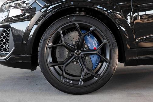 2026 Audi RS Q8 4.0T quattro