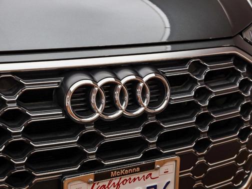 2022 Audi SQ5 3.0T Premium