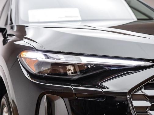 2025 Audi Q5 2.0T quattro Premium