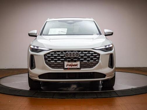 2025 Audi Q5 2.0T quattro Premium