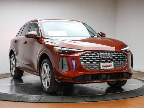 2025 Audi Q5 2.0T quattro Premium