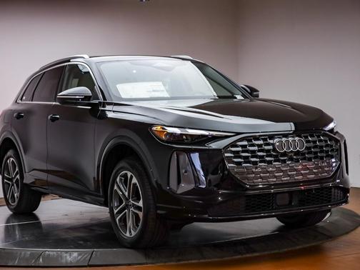 2025 Audi Q5 2.0T quattro Premium