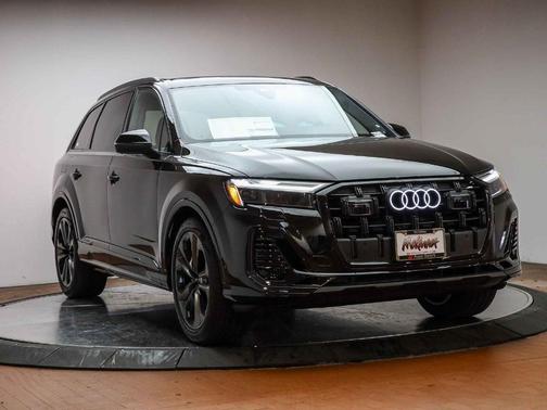 2026 Audi Q7 55 Premium Plus