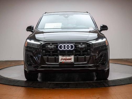 2026 Audi Q7 55 Premium Plus