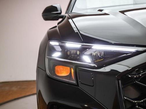 2026 Audi RS Q8 4.0T quattro