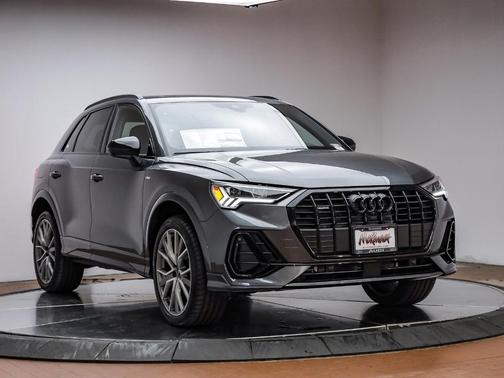 2025 Audi Q3 45 S line Premium