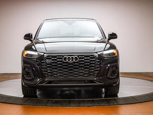2023 Audi Q5 45 S line quattro Premium