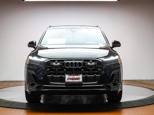 2026 Audi Q7 55 Premium Plus