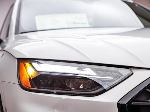 2025 Audi Q5 55 S line quattro Premium