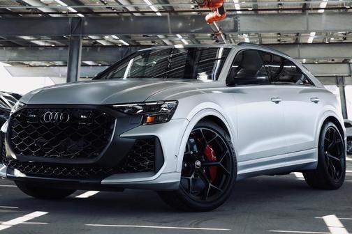 2025 Audi RS Q8 4.0T quattro