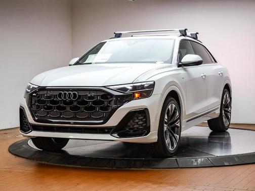 2026 Audi Q8 55 Premium