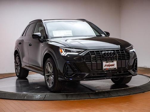 2025 Audi Q3 45 S line Premium
