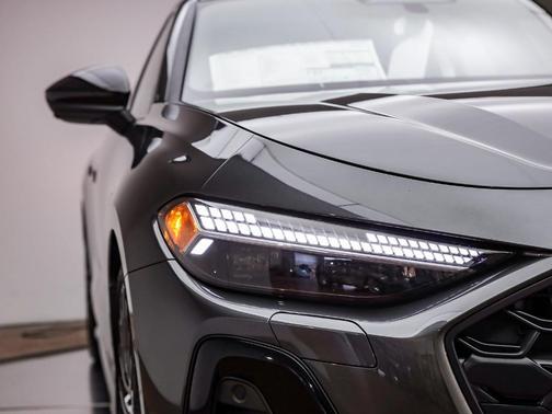 2025 Audi S5 3.0T quattro Premium