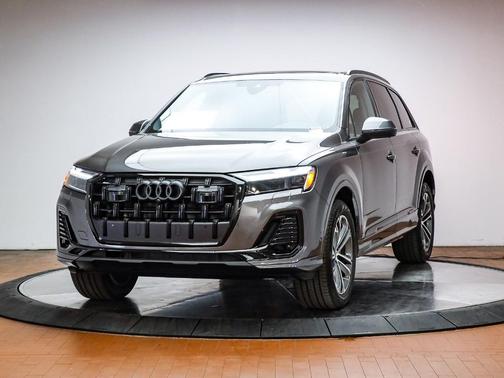 2026 Audi Q7 45 Premium Plus