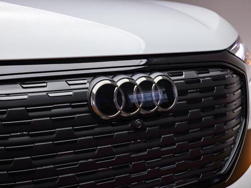 2026 Audi Q4 e-tron 55 quattro Premium