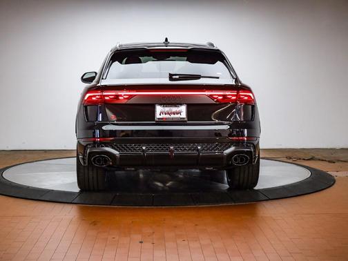 2026 Audi RS Q8 4.0T quattro