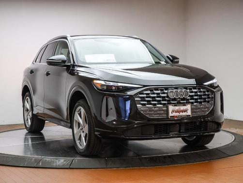 2025 Audi Q5 2.0T quattro Premium